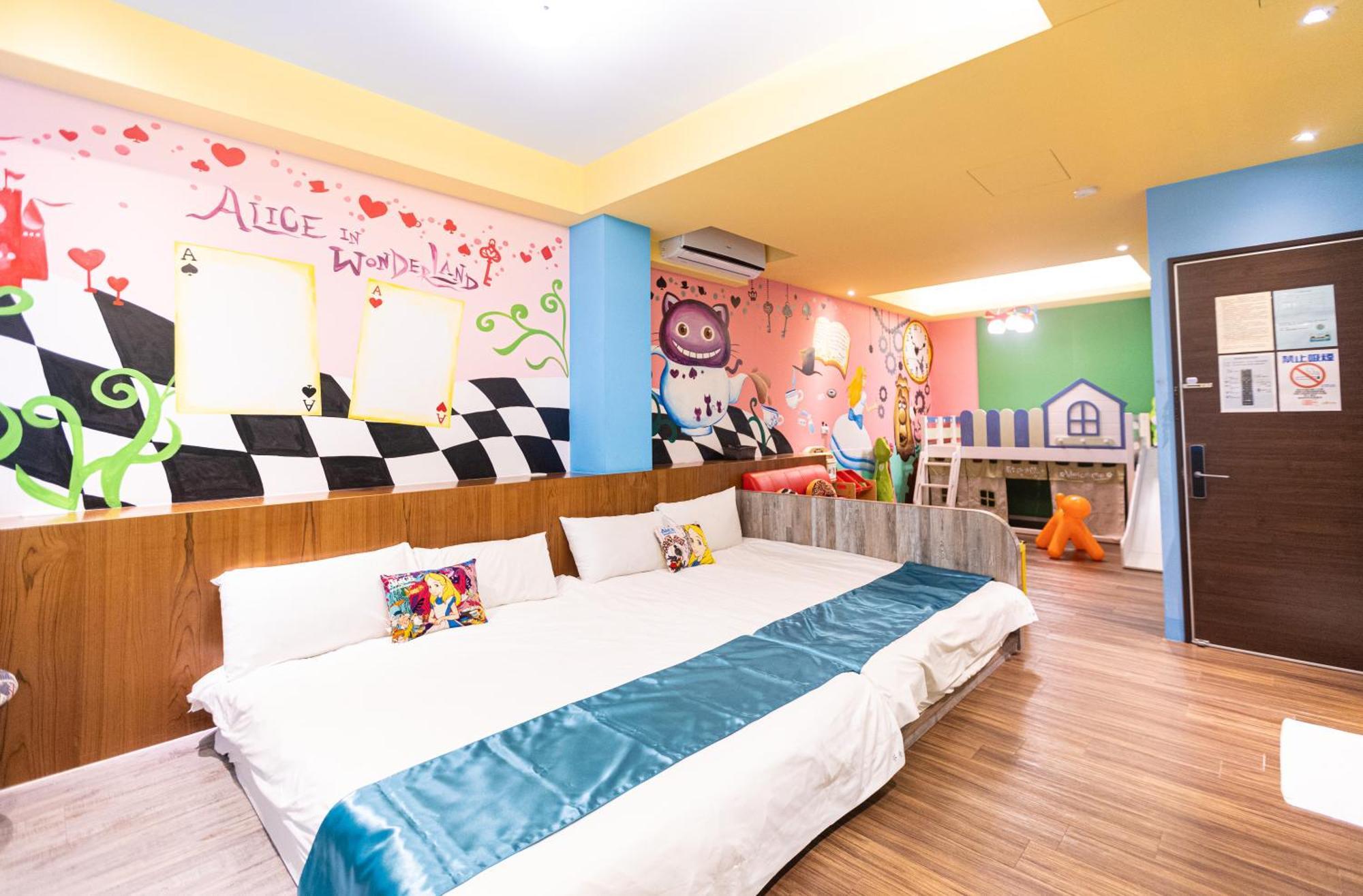 Fun Kids B&B Hualien City Exterior photo